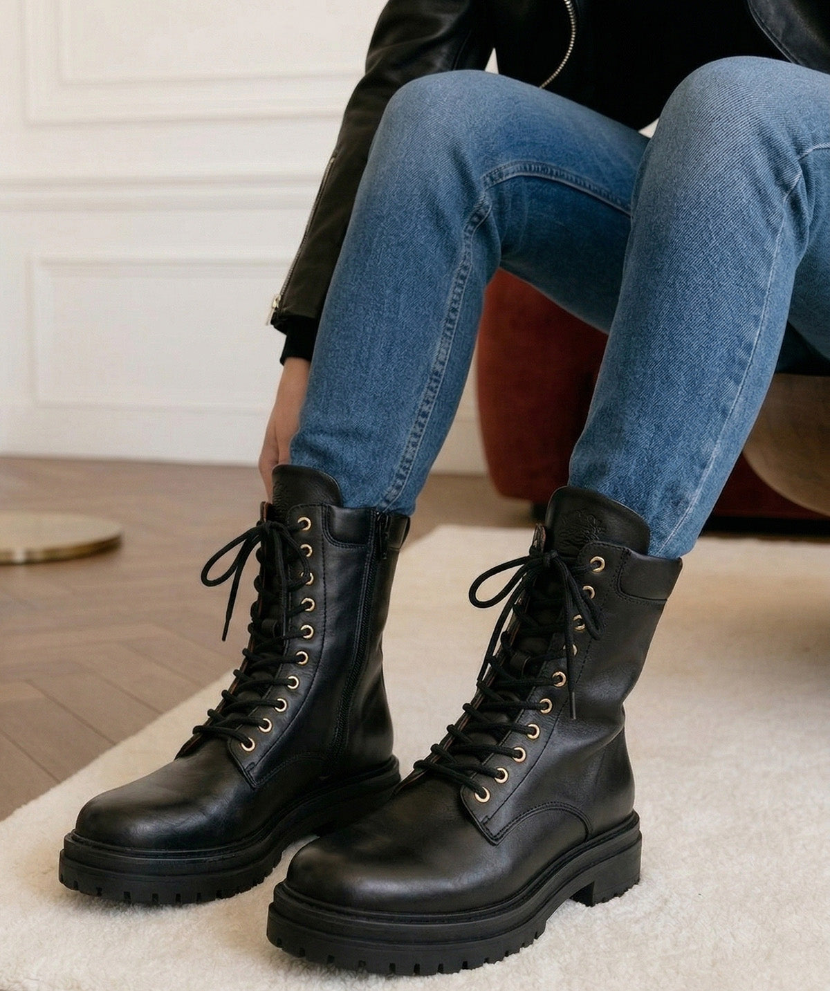 APPOLINE Black Ankle Boots